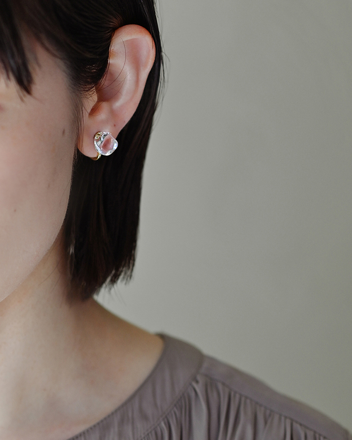 HARIO イヤリング フロート［HAA-FT-E］ ※離島への配送不可｜耐熱 ガラス アクセサリー ハリオ ランプワークファクトリー 職人 繊細 フォーマル カジュアル きれいめ おしゃれ 20代 30代 40代_FM76