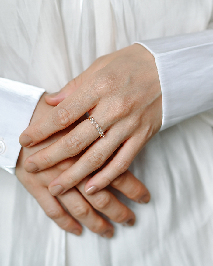 HARIO リング カラム［HAA-KM-003R］ ※離島への配送不可｜耐熱 ガラス アクセサリー 指輪 ハリオ ランプワークファクトリー 職人 繊細 フォーマル カジュアル きれいめ おしゃれ 20代 30代 40代_FM40