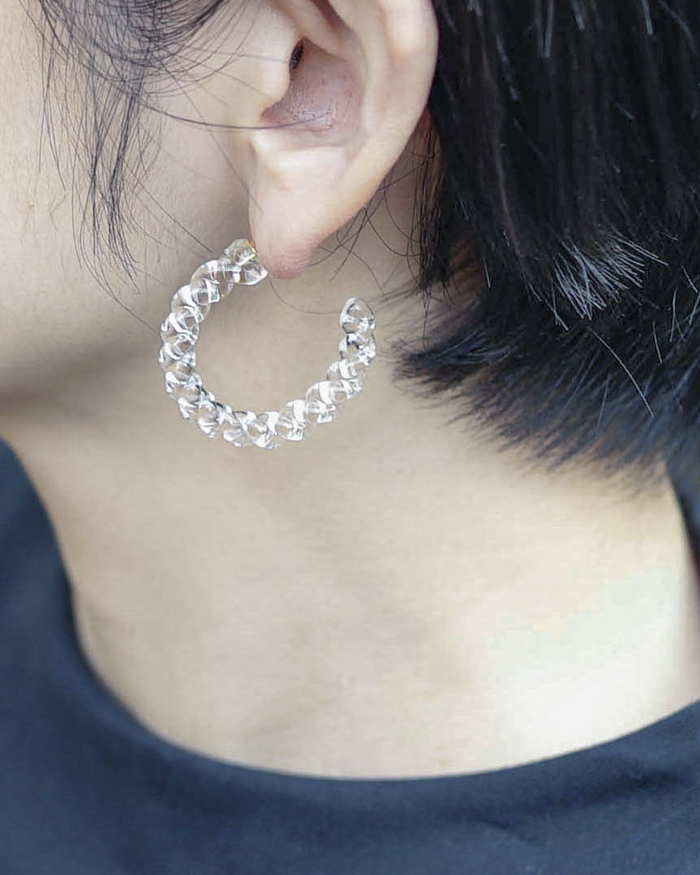 HARIO ピアス ネジリ［HAA-N-001］ ※離島への配送不可｜耐熱 ガラス アクセサリー ハリオ ランプワークファクトリー 職人 繊細 フォーマル カジュアル きれいめ おしゃれ 20代 30代 40代_FM07