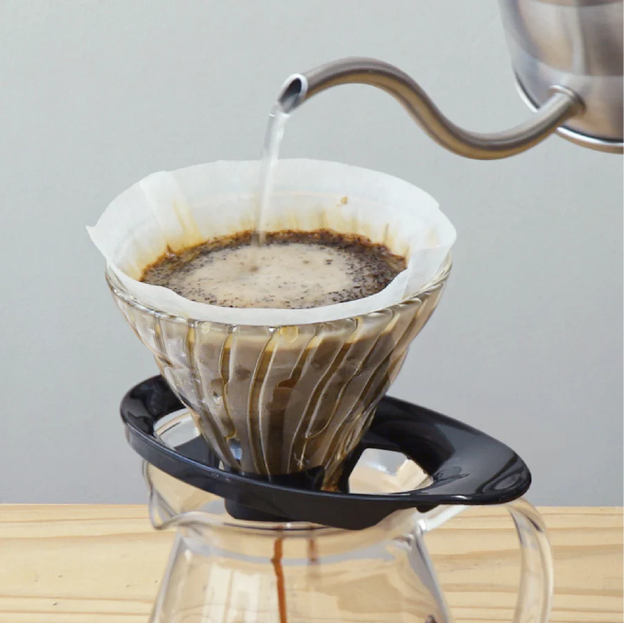 HARIO V60 耐熱ガラス透過ドリッパー 02［VDGR-02-B］ ※離島への配送不可｜ハリオ おしゃれ かわいい スタイリッシュ 耐熱 ガラス 食器 器 熱湯 コーヒードリッパー コーヒー 調理器具 ドリッパー 珈琲 コーヒー キッチン 日用品 キッチン用品_FI24