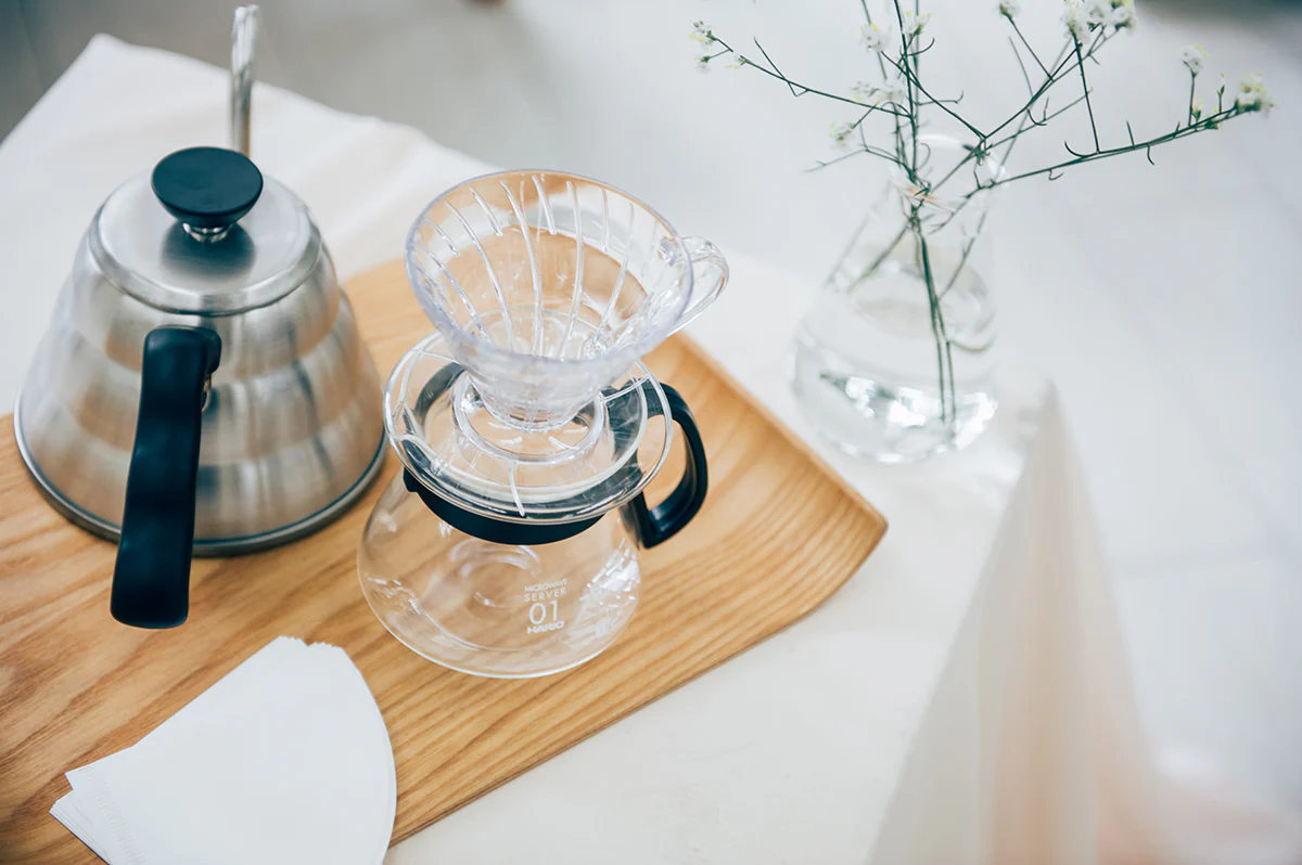 HARIO V60 レンジサーバー 360［XVD-36B］ ※離島への配送不可｜ハリオ おしゃれ かわいい シンプル 耐熱 ガラス 食器 器 熱湯 コーヒーポット 珈琲ポット ガラスポット ポット ピッチャー コーヒー キッチン 日用品 キッチン用品 電子レンジ可_FI42