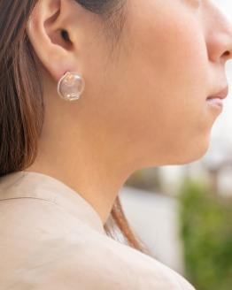 HARIO ピアス「エアー」シリーズ［HAA-AR-P］｜耐熱 ガラス アクセサリー ハリオ ランプワークファクトリー 職人 繊細 フォーマル カジュアル きれいめ おしゃれ 20代 30代 40代 _EB07