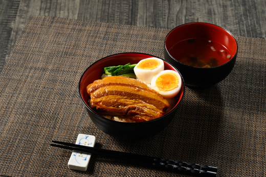 豚肉の甘露煮（豚バラ）3食入 ～茨城県の銘柄豚『常陸の輝き』使用～ 【古河ブランド認証品】 | 豚の甘露煮 ぶた ブタ 甘露煮 かんろに カンロニ 甘い ご飯のお供 贈答 ギフト 茨城県 古河市_BC18