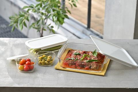 HARIO スタッキング 耐熱ガラスコンテナ･スクエア 7個セット［HKOZ-8002-OW］｜ハリオ 耐熱 ガラス 食器 器 保存容器 キッチン 日用品 キッチン用品 日本製 おしゃれ かわいい グラタン皿 電子レンジ可 オーブン可_BE56