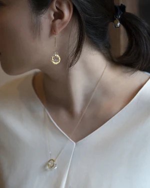 HARIO ピアス エターナル K10［HAA-ETH-002P-K10］ ※離島への配送不可｜耐熱 ガラス アクセサリー ハリオ ランプワークファクトリー 職人 繊細 フォーマル カジュアル きれいめ おしゃれ 20代 30代 40代_FM62