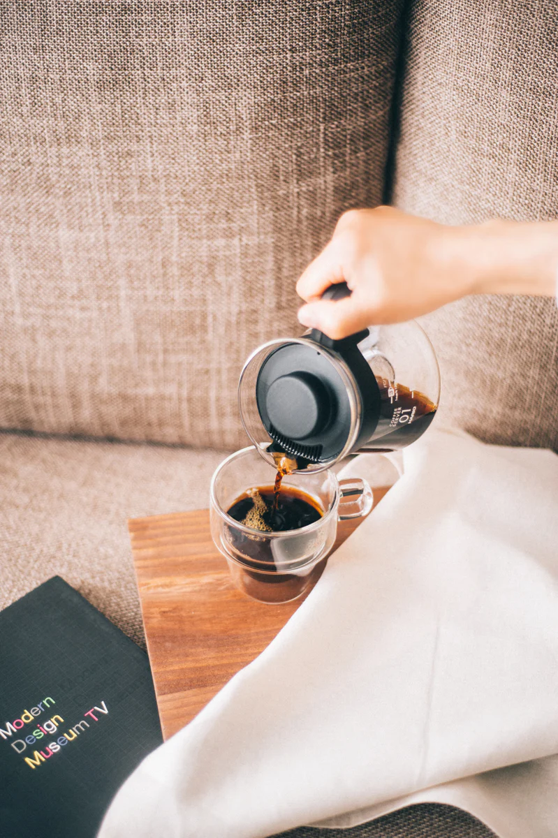 HARIO V60 コーヒーサーバー 450［VCS-01B］ ※離島への配送不可｜ハリオ おしゃれ かわいい シンプル 耐熱 ガラス 食器 器 熱湯 コーヒーサーバー コーヒー 調理器具 サーバー 珈琲 コーヒー キッチン 日用品 キッチン用品 食洗器可 電子レンジ可_FI13