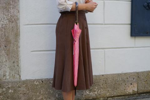 雪華模様のオリジナル傘（サイズ60cm）「もらっても、贈っても喜ばれる傘」カラー：ピンク | 傘 かさ 60センチ 雨具 メンズ レディース 兼用 雪の結晶 ピンク おしゃれ かわいい スタイリッシュ 雨 梅雨 贈答 贈り物 プレゼント 父の日 母の日 お中元 お歳暮 御歳暮 茨城県 古河市 送料無料 _BL08