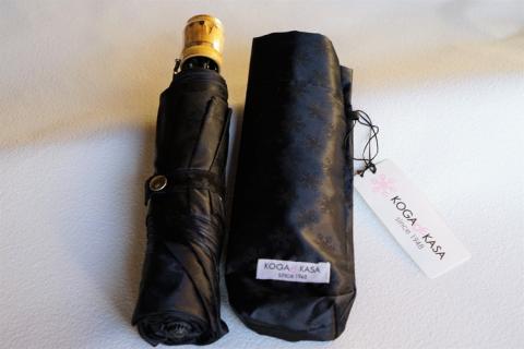 雪華模様の折り畳み傘（サイズ60cm）カラー：ブラック | 傘 かさ 65センチ 雨具 メンズ レディース 兼用 雪の結晶 ベージュ おしゃれ かわいい スタイリッシュ 雨 梅雨 贈答 贈り物 プレゼント 父の日 母の日 お中元 お歳暮 御歳暮 茨城県 古河市 送料無料 _BL15