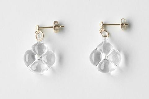 HARIO ネックレス＆ピアス セット「フローリス K10」シリーズ［HAP-FL-N-K10］［HAP-FL-P-K10］｜耐熱 ガラス アクセサリー ハリオ 職人 繊細 フォーマル カジュアル きれいめ おしゃれ 20代 30代 40代 _DL15