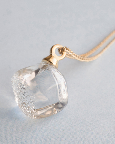 HARIO ネックレス メルティーキューブ［HAA-MC-001N］ ※離島への配送不可｜耐熱 ガラス アクセサリー ハリオ ランプワークファクトリー 職人 繊細 フォーマル カジュアル きれいめ おしゃれ 20代 30代 40代_FM11