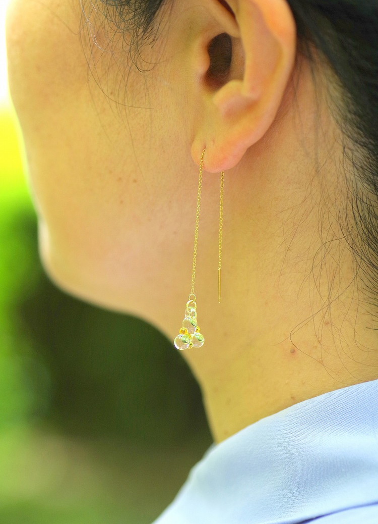 こがこもれびあーと　ピアス（ホタル） | 耐熱 ガラス アクセサリー ランプワークファクトリー 職人 繊細 フォーマル カジュアル ピアス 20代 30代 40代 _DP67