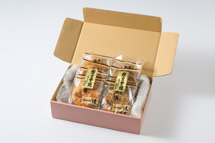 炭火手焼きせんべい組み合わせ（しょうゆ・ごま）各5枚入り | 煎餅 和菓子 せんべい センベイ 醤油 しょうゆ ゴマ 菓子 おやつ お茶請け 手焼き 手作り 詰合せ 詰め合わせセット 食べ比べ 工場直送 老舗 茨城県 古河市_DU03