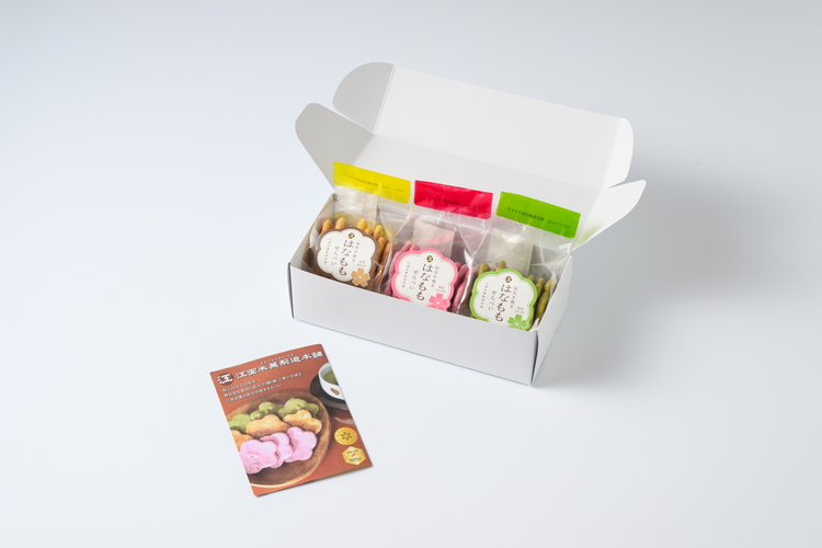 はなももせんべいミックス（各8枚入り×3袋） | 煎餅 和菓子 せんべい センベイ 菓子 おやつ お茶請け 手焼き 手作り 詰合せ 詰め合わせセット 食べ比べ 花桃 3種 工場直送 老舗 茨城県 古河市_DU08
