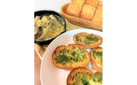 バジルの濃さが違います！バジルジェノベーゼ＆万能ハーブソルト2種 | バジルソース ハーブソルト 調味料 新鮮 ハーブ農家 国産 取り寄せ お取り寄せ 贈答 贈り物 プレゼント お中元 お歳暮 御歳暮 茨城県 古河市 直送 農園直送 送料無料 _CI01