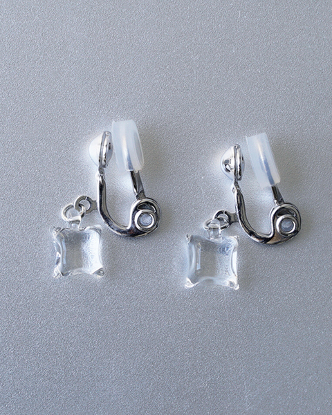 HARIO イヤリング ムーンライト［HAA-ML-003E］ ※離島への配送不可｜耐熱 ガラス アクセサリー ハリオ ランプワークファクトリー 職人 繊細 フォーマル カジュアル きれいめ おしゃれ 20代 30代 40代_FM21