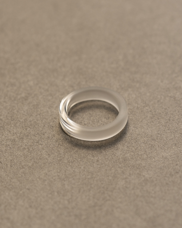 HARIO リング スモーク (12-13号）［HAA-SK-001R］ ※離島への配送不可｜耐熱 ガラス アクセサリー 指輪 ハリオ ランプワークファクトリー 職人 繊細 フォーマル カジュアル きれいめ おしゃれ 20代 30代 40代_FM43