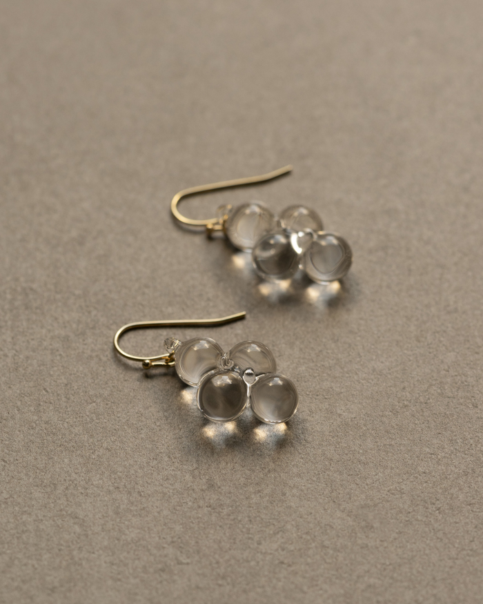 HARIO ピアス ロゼ［HAW-RZ-001P］｜耐熱 ガラス アクセサリー ハリオ ランプワークファクトリー 職人 繊細 フォーマル カジュアル きれいめ おしゃれ 20代 30代 40代人気 国産 手作り ハンドメイド 茨城県 古河市 送料無料 贈答 記念品 お祝 ギフト _FI99