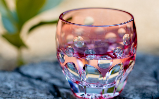 伝統工芸士作カガミクリスタルの江戸切子 冷酒杯〈桜〉T535-2683-CAU