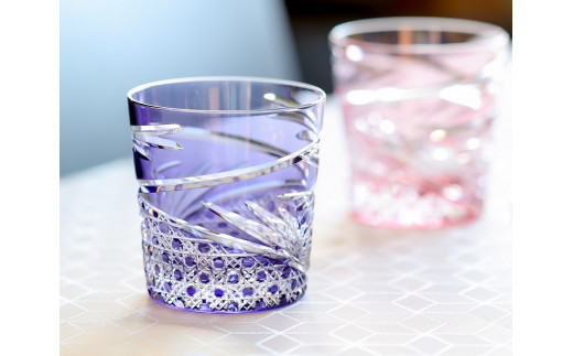 カガミクリスタルのロックグラス舞(紫)T577-2944-CMP