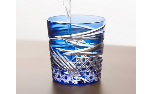 カガミクリスタルのロックグラス舞(青)T577-2944-CCB