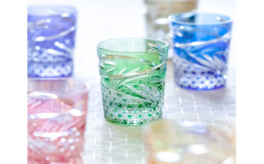 カガミクリスタルのロックグラス舞(緑)T577-2944-CGR