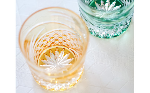 カガミクリスタルのロックグラス舞(黄)T577-2944-CUM