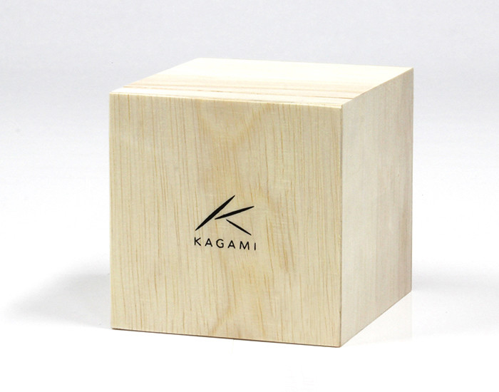 伝統工芸士作カガミクリスタルの江戸切子 冷酒杯〈水仙〉T535-2838-CGR