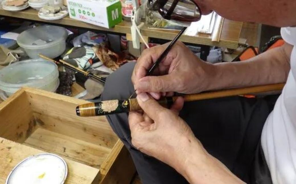 段巻仕様金虫喰い塗り乾漆ヘラ竿(9尺)