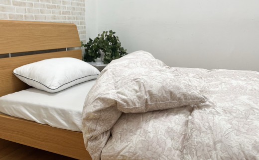 昭和西川 CMD羽毛ふとん シングルロングサイズ （ ベージュ ） ドイツ産グース90％ 【 昭和西川 選べるカラー 羽毛布団 羽毛掛けふとん 羽毛ふとん 綿100％ 上質 選べる 良質 ダウン ベージュ 保温 温かい 心地よい 肌ざわり フィット感 ふっくら ポリジン加工 抗菌 防臭 掛けふとん シングル 寝具 布団 安心 品質 厳選 眠り おうち時間 ライフスタイル 】 カラー:ベージュ | 220,000円