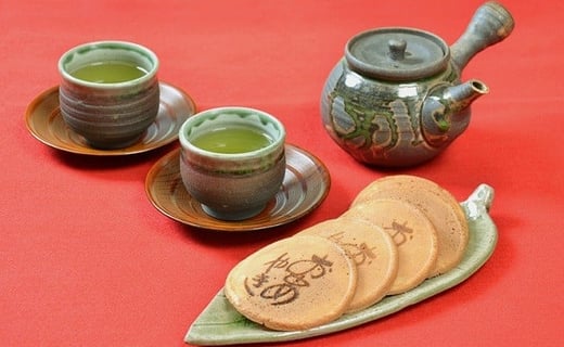 下妻銘菓 おとめやき 75枚入り 【 菓子 和菓子 焼き菓子 卵 職人 せんべい 煎餅 瓦せんべい 瓦煎餅 】