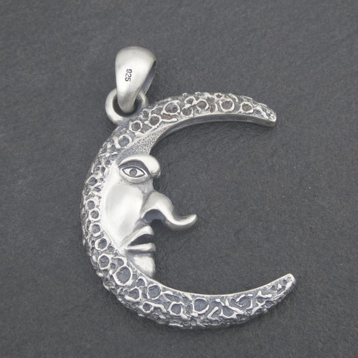 Large moon pendant (silver)