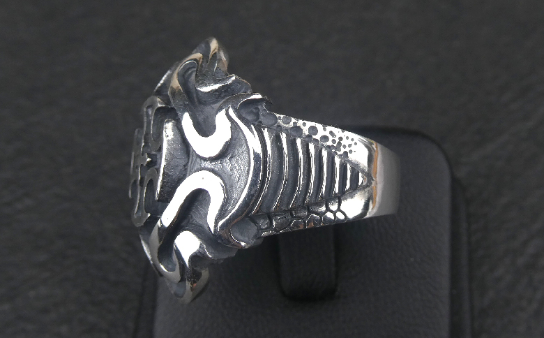 Double iron cross ring ダブル アイアン クロス リング ｜ リング 指輪 シルバーリング シルバー シルバー925 ハンドメイド 手作り ゆびわ りんぐ アクセサリー 十字架 モチーフ 925 選べる サイズ ジュエリー アクセ ファッション 人気 シンプル ギフト プレゼント 年末年始 お中元 お歳暮 内祝い 快気祝い