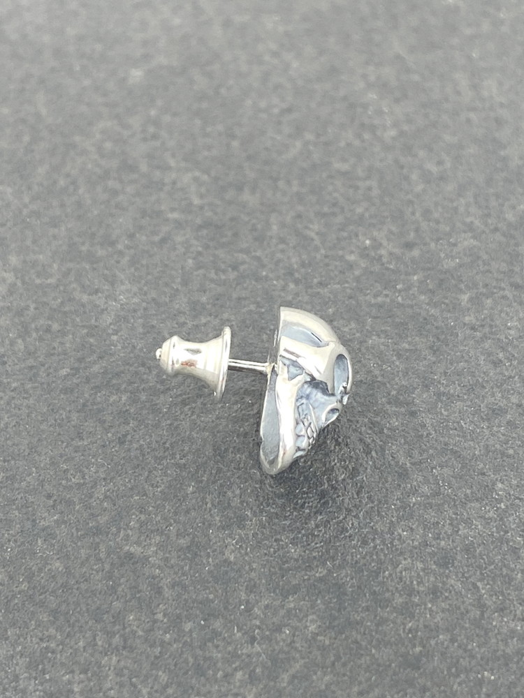 medium standard skull pierce スカル ピアス ｜ シルバー アクセサリー 髑髏 モチーフ 925 ハンドメイド ジュエリー アクセ ファッション 人気 シンプル ギフト プレゼント 年末年始 お中元 お歳暮 内祝い 快気祝い