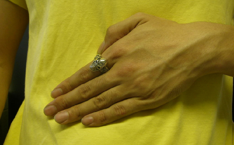 Symbol skull ring シンボル スカル リング ｜ 最適な ボリューム の 指輪 です シルバー アクセサリー 髑髏 モチーフ 925 ハンドメイド 選べる サイズ ジュエリー ファッション 人気 シンプル ギフト プレゼント 年末年始 お中元 お歳暮 内祝い 快気祝い