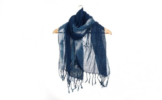 佐古染色工芸の藍染コットンストール【絞り染め】