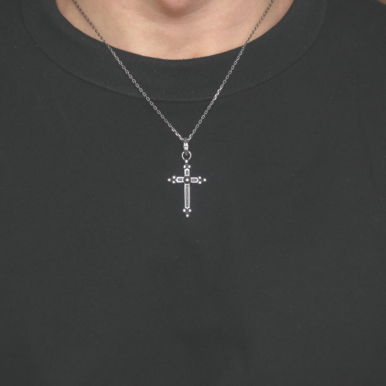 Grape cross pendant グレープ クロス ペンダント ｜ シルバー アクセサリー 十字架 モチーフ 925 ペンダントトップ ネックレス チャーム ジュエリー アクセ ファッション ハンドメイド 人気 シンプル ギフト プレゼント 年末年始 お中元 お歳暮 内祝い 快気祝い