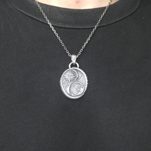 太陽と月 pendant (silver)