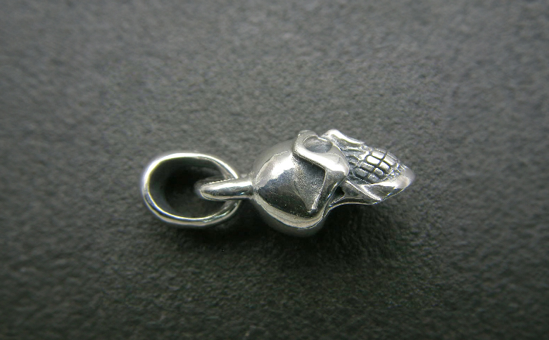 Large skull pendant ラージ スカル ペンダント ｜ ペンダント シルバー シルバー925 スカル ハンドメイド 手作り ペンダント シルバー アクセサリー 髑髏 モチーフ ペンダントトップ ネックレス チャーム ジュエリー アクセ ファッション 人気 シンプル ギフト プレゼント 年末年始 お中元 お歳暮 内祝い 快気祝い