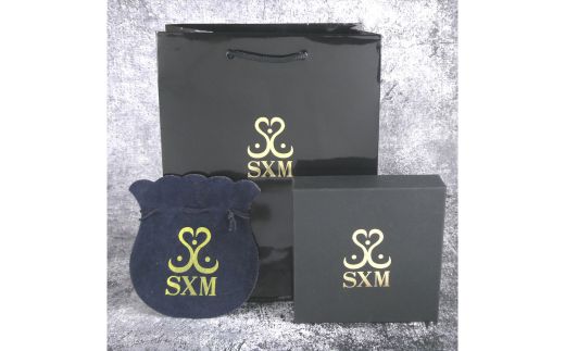 Pyramid cross pierce