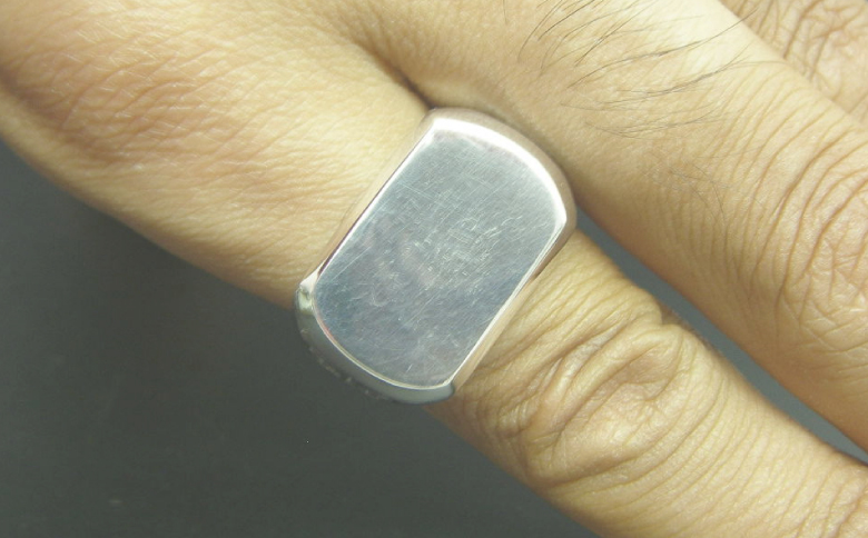 Mirror reflection ring ミラー リフレクション リング ｜ 指輪 シルバー 鏡面仕上げ 印台 アクセサリー 925 ハンドメイド 選べる サイズ ジュエリー アクセ ファッション 人気 シンプル ギフト プレゼント 年末年始 お中元 お歳暮 内祝い 快気祝い