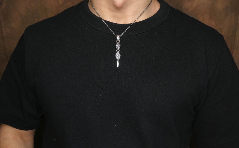 Layer dagger skull pendant ダガー スカル ペンダント ｜ ペンダント シルバー シルバー925 ハンドメイド 手作り アクセサリー 髑髏 モチーフ ペンダントトップ ネックレス チャーム ジュエリー アクセ ファッション 人気 シンプル ギフト プレゼント 年末年始 お中元 お歳暮 内祝い 快気祝い