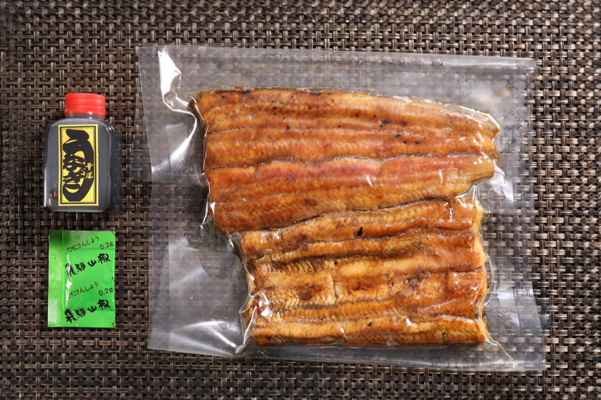 贈答用　うなぎ4人前セット 桐箱入り