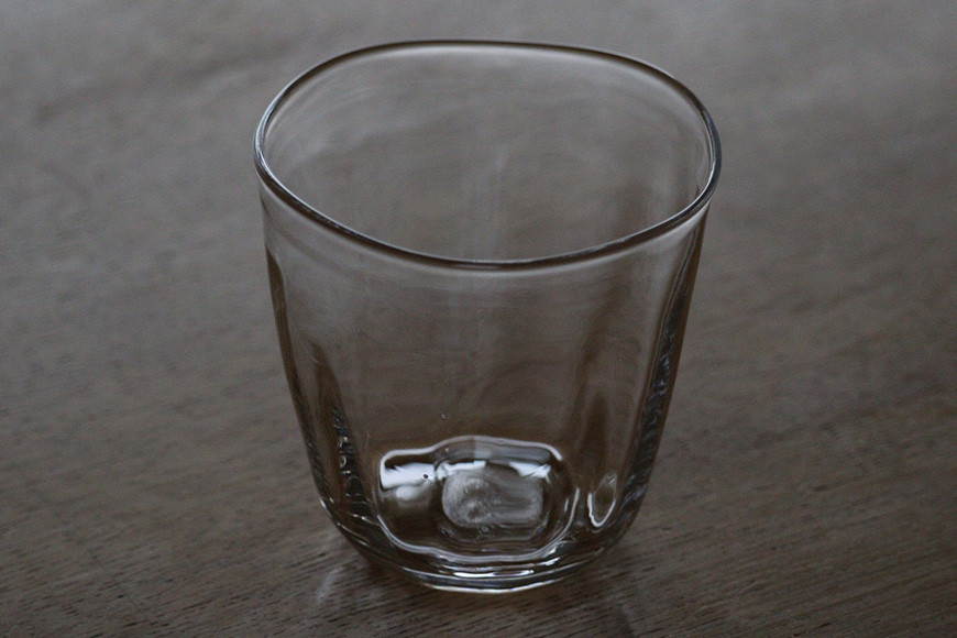 セミクリスタルガラス モールコップ