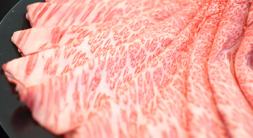 常陸牛 肩ロース しゃぶしゃぶ 用 500g ( 茨城県共通返礼品 ) 和牛 国産 お肉 肉 ロース ブランド牛 霜降り 霜降 牛肉 ギフト 贈り物 お祝い 贈答 500グラム