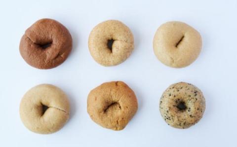 牛久市産 小麦 の ベーグル 6種・12個セット 全粒粉 シナモン レーズン ココア チョコ あずき ごま いちじく 無添加 農薬不使用 小麦 おうちカフェ お菓子 おやつ モーニング ブランチ 朝食