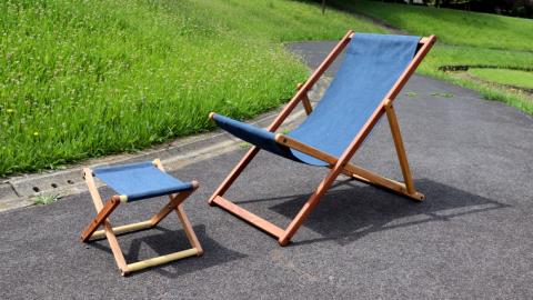 《 受注生産 》布製 デッキ チェア 1脚 （ネイビー）【 フットレスト 付き 】 インテリア アウトドア キャンプ テラス 庭 家具 日用品 椅子 イス リクライニング 折りたたみ コンパクト 収納