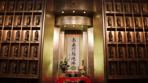 《 案内付き 》 非常階段で登る 牛久大仏 胎内 拝観 ツアー ※ 平日限定 ※ （ 5名様まで ） 貸切 体験 参加券 体験チケット 観光