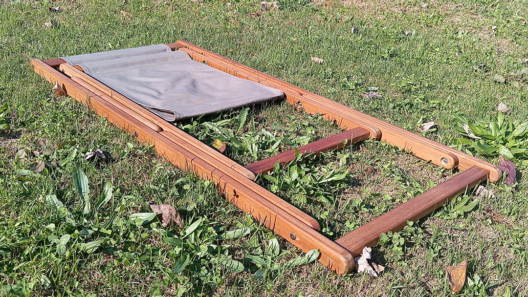 《 受注生産 》 布製「 リクライニング 」 デッキチェア（ ブラウン ） 1脚 インテリア アウトドア キャンプ テラス 庭 家具 日用品 椅子 イス リクライニング 折りたたみ ファブリック生地 茶色