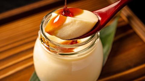 【 麻布しき 】「 至宝の 鰻ぷりん 」2個付き お食事券 6000円分 和食 日本食 チケット 鰻 刺身 プリン 利用券 食事券 茨城県 牛久市 ギフト 贈り物 お祝い 贈答