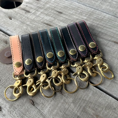 ラフテール【真鍮キーホルダー】ブラック×ピンク　AC-KH-BR-BKPK